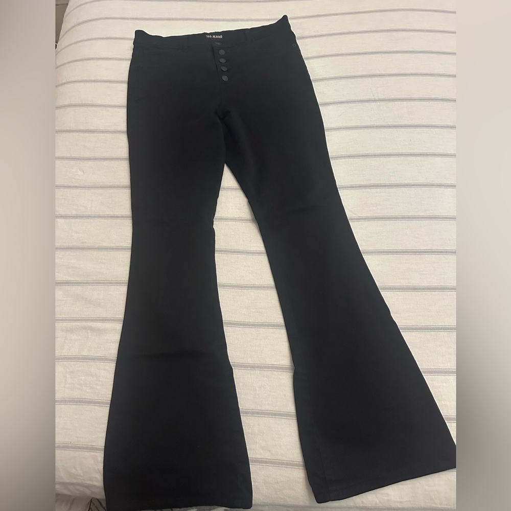 Express Black Slim Flare, High Rise Extreme Stretch Jeans